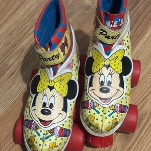 Vintage Minnie Mouse Yellow Roller Skates